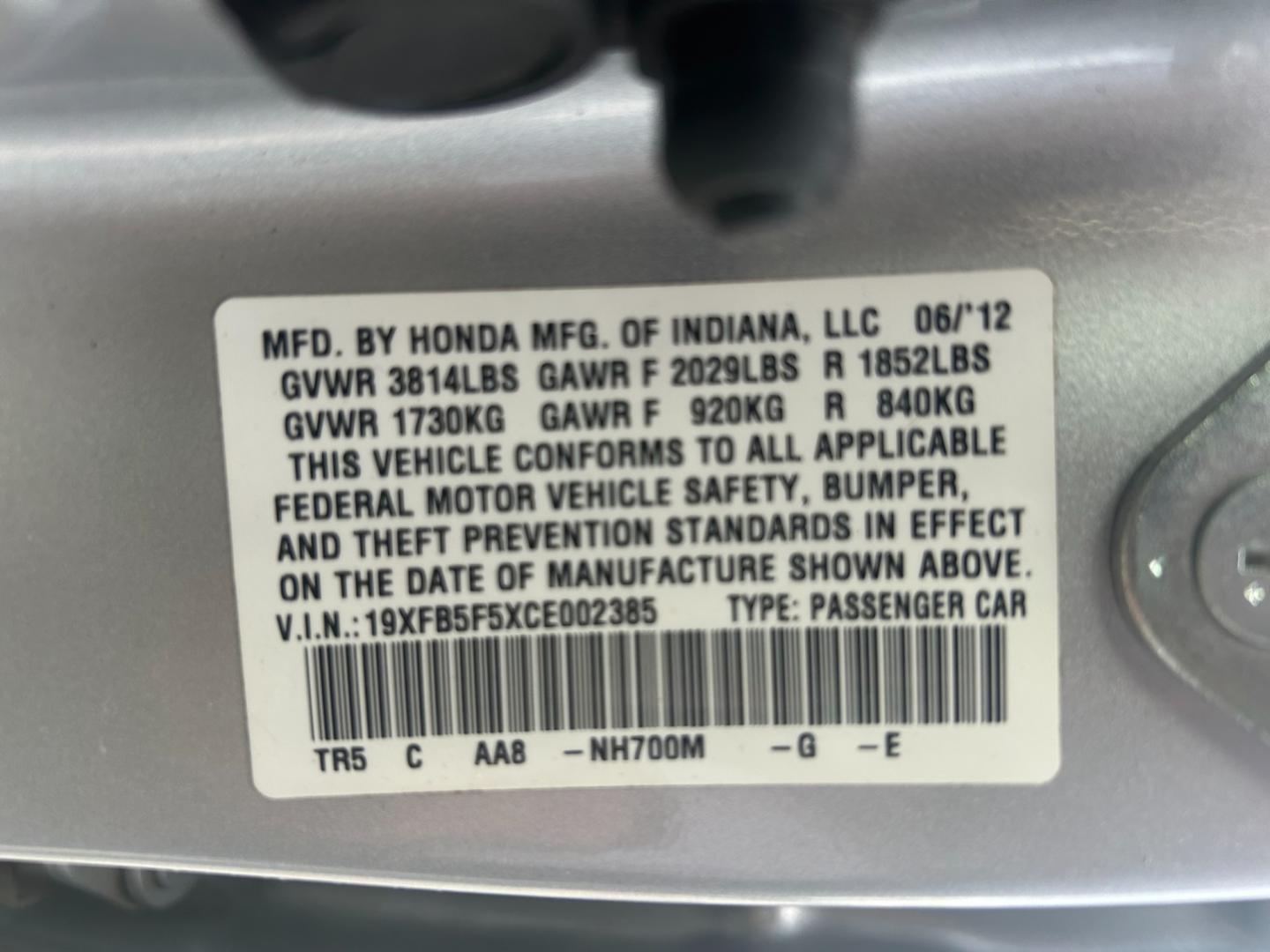 2012 Silver /Gray Honda Civic (19XFB5F5XCE) with an 1.8L L4 SOHC 16V CNG engine, AUTOMATIC transmission, located at 17760 Hwy 62, Morris, OK, 74445, (918) 733-4887, 35.609104, -95.877060 - 2012 HONDA CIVIC 1.8L FWD DEDICATED CNG (COMPRESSED NATURAL GAS) VEHICLE. FEATURES REMOTE KEYLESS ENTRY, POWER LOCKS, POWER WINDOWS, POWER MIRRORS, MANUEL SEATS, AM/FM RADIO, CD PLAYER, USB, AUX, BLUETOOTH FOR HANDS-FREE CALLING, 12V POWER OUTLET, CRUISE CONTROL, TRACTION CONTROL, CLOTH SEATS, 195/6 - Photo#27